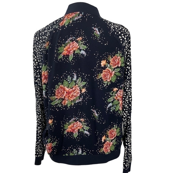 🎉 Maurices Blue Floral Lightweight Bomber Style Jacket - Picture 4 of 7